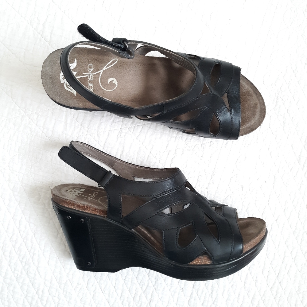 Dansko Felicia Black Leather Sandals size 40
